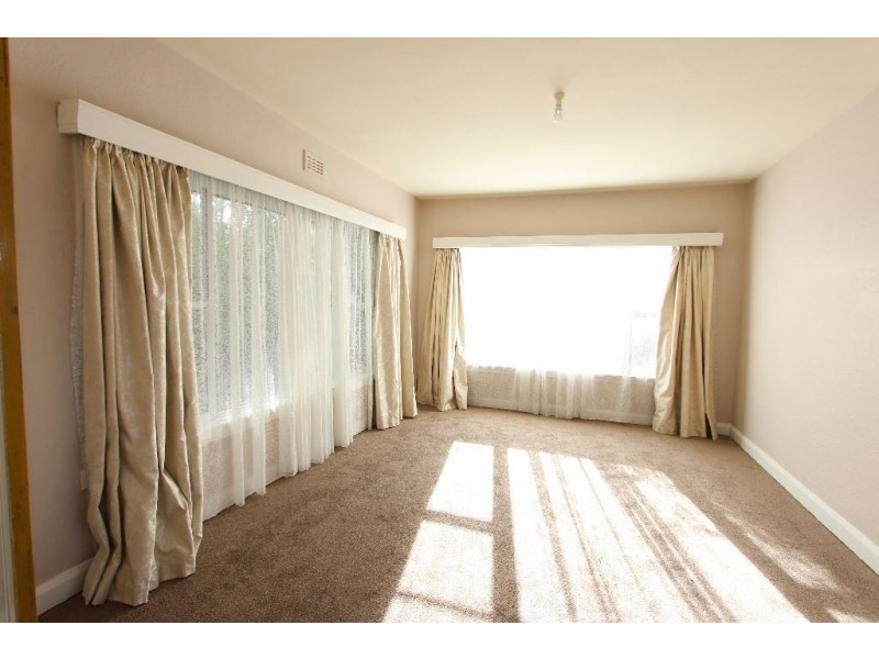 79 Hobart Road, Kings Meadows TAS 7249