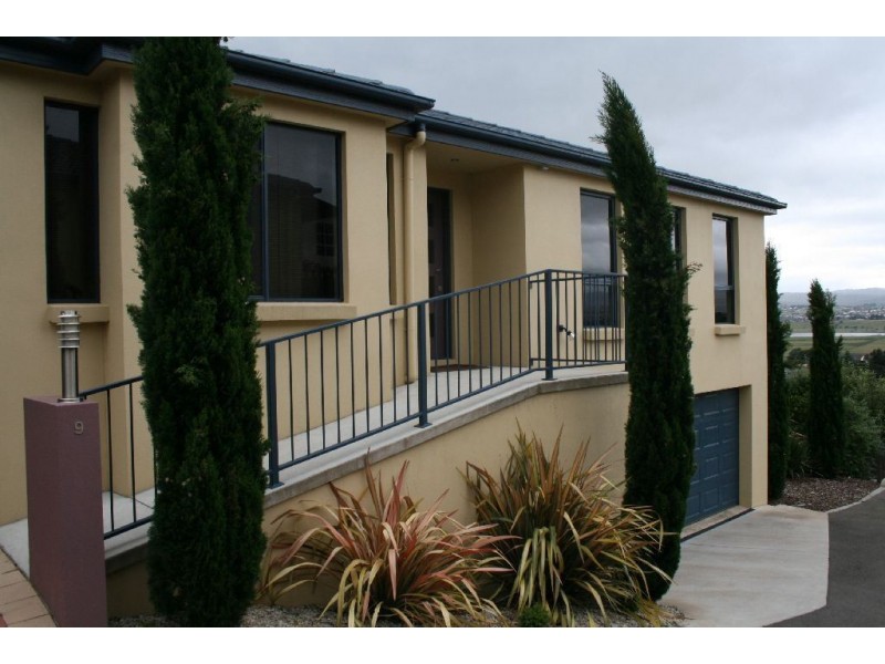 9/85 Riverside Drive, Riverside TAS 7250