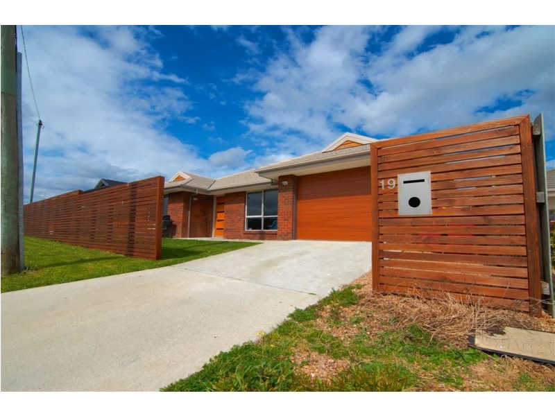 19 Notley Street, Newnham TAS 7248