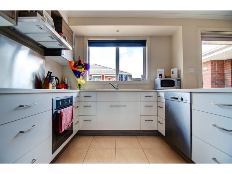 19 Notley Street, Newnham TAS 7248