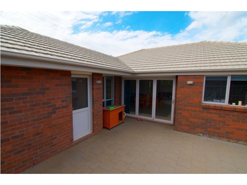 19 Notley Street, Newnham TAS 7248
