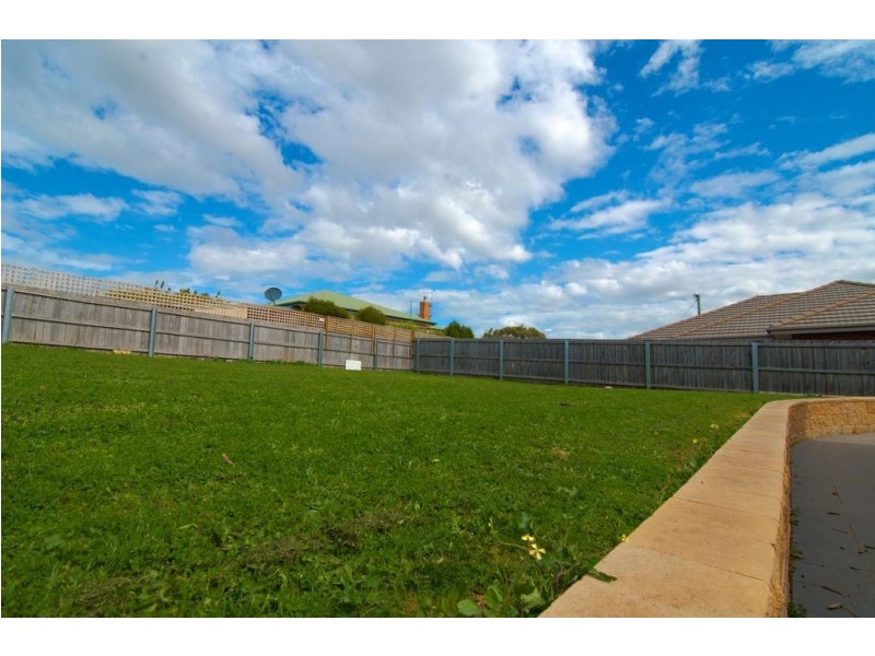 19 Notley Street, Newnham TAS 7248