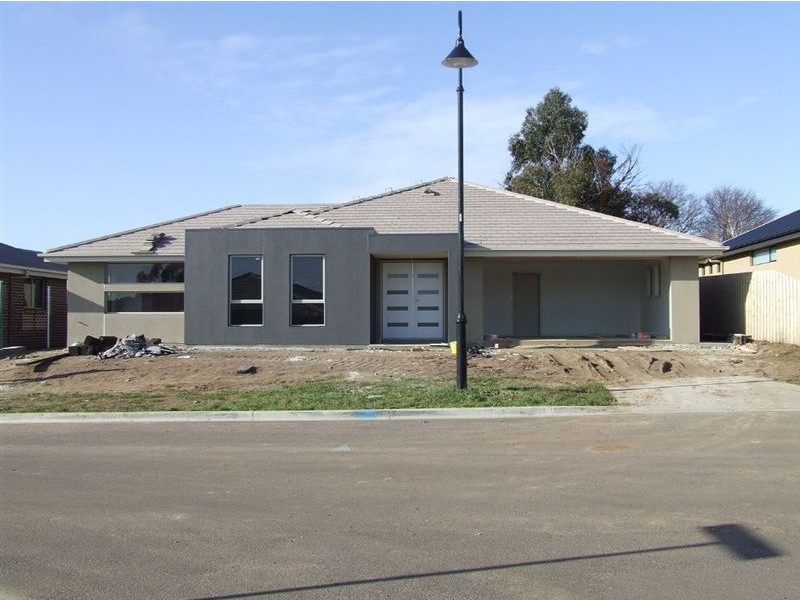 27 Comice Place, Newnham TAS 7248