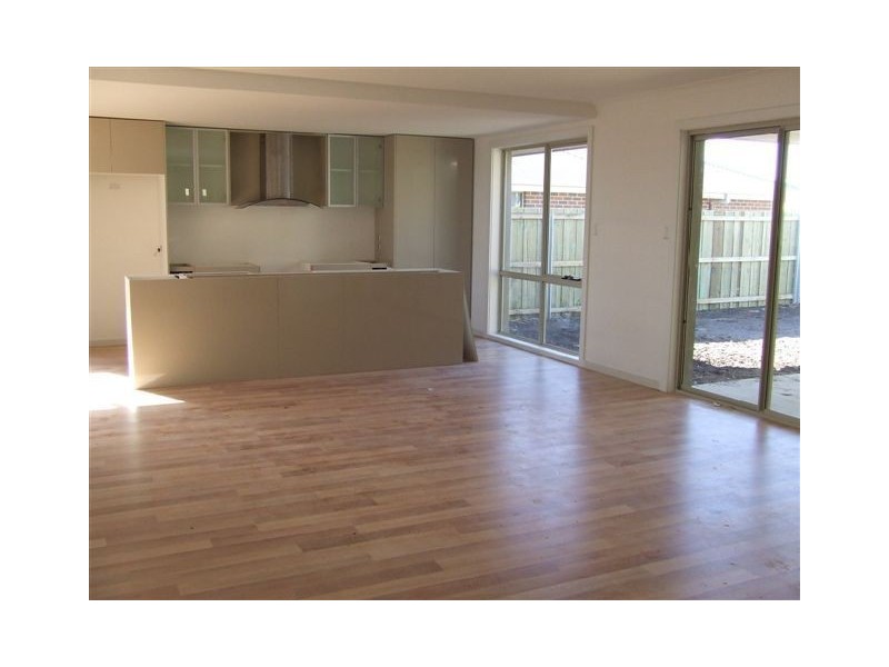 27 Comice Place, Newnham TAS 7248