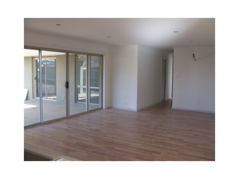 27 Comice Place, Newnham TAS 7248