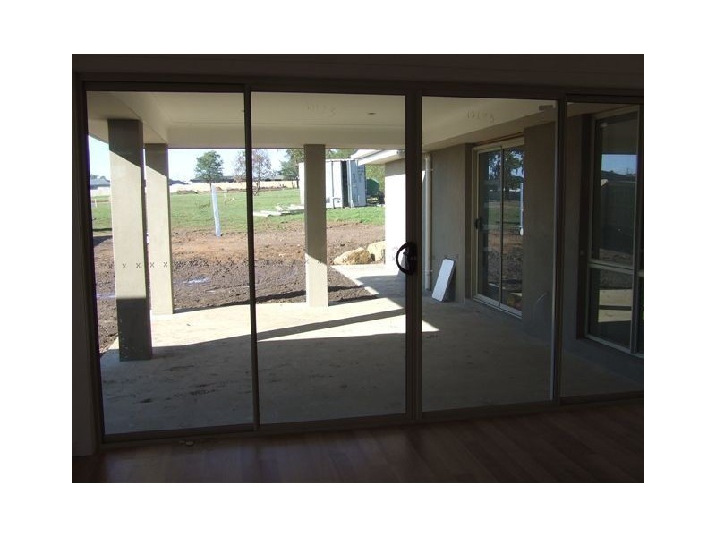 27 Comice Place, Newnham TAS 7248