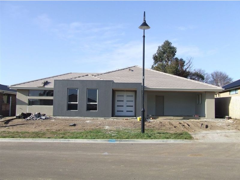 27 Comice Place, Newnham TAS 7248