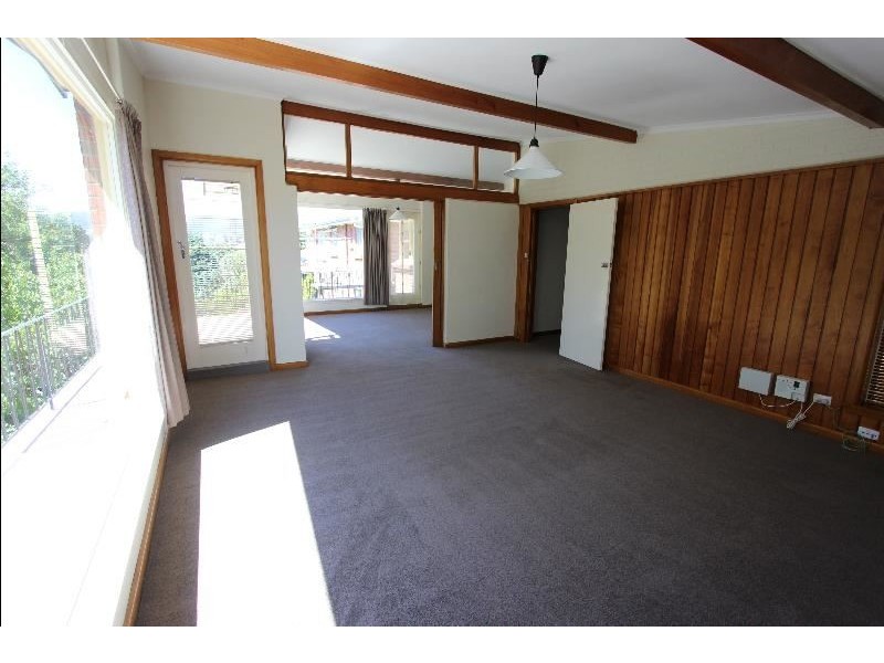 11 Longwood Avenue, Newstead TAS 7250