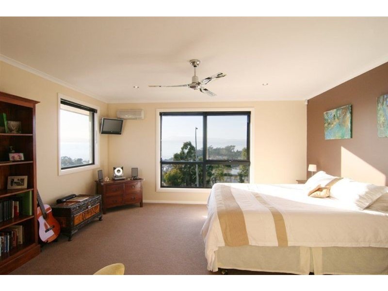 21 Clearview Avenue, Trevallyn TAS 7250