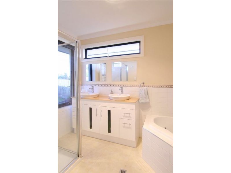 21 Clearview Avenue, Trevallyn TAS 7250