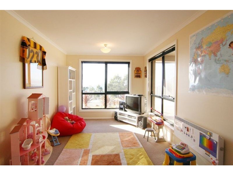 21 Clearview Avenue, Trevallyn TAS 7250