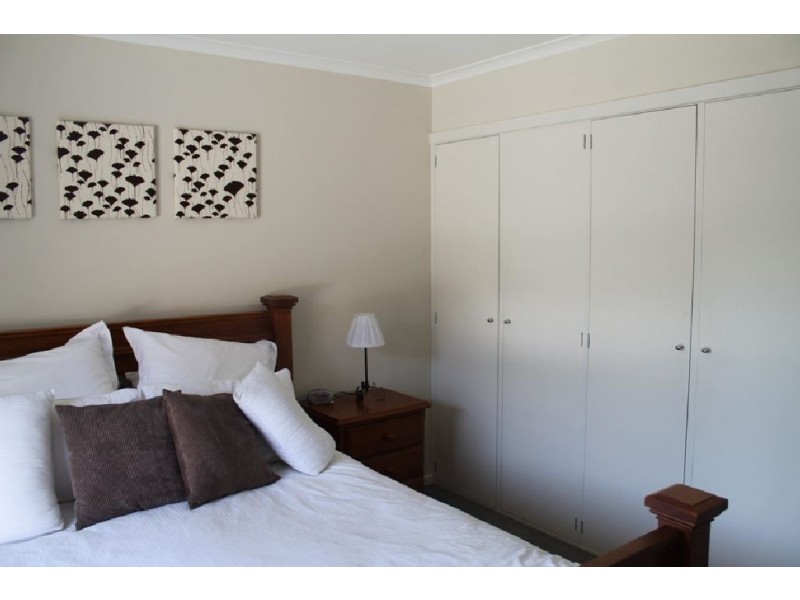 1/8 Rennie Court, Norwood TAS 7250