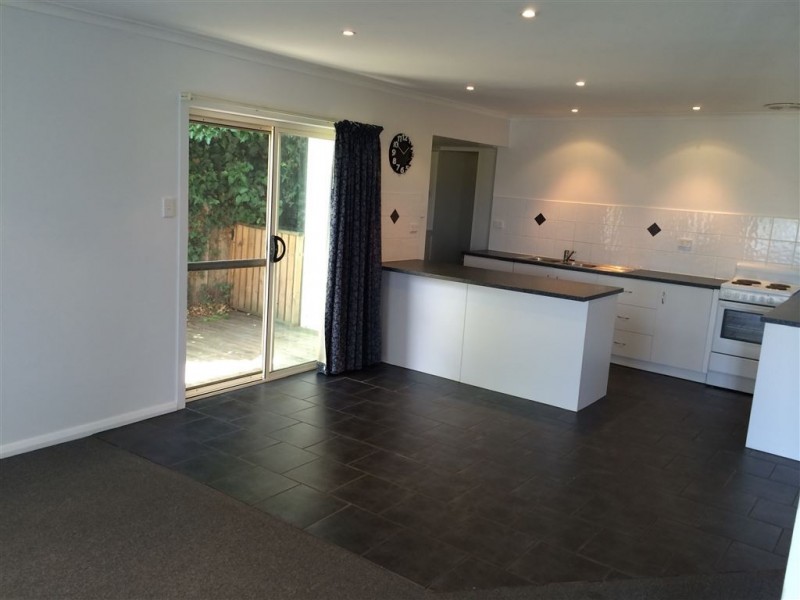 2 Rosslyn Road, Invermay TAS 7248