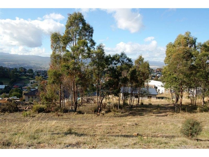 20 Clearview Avenue, Trevallyn TAS 7250