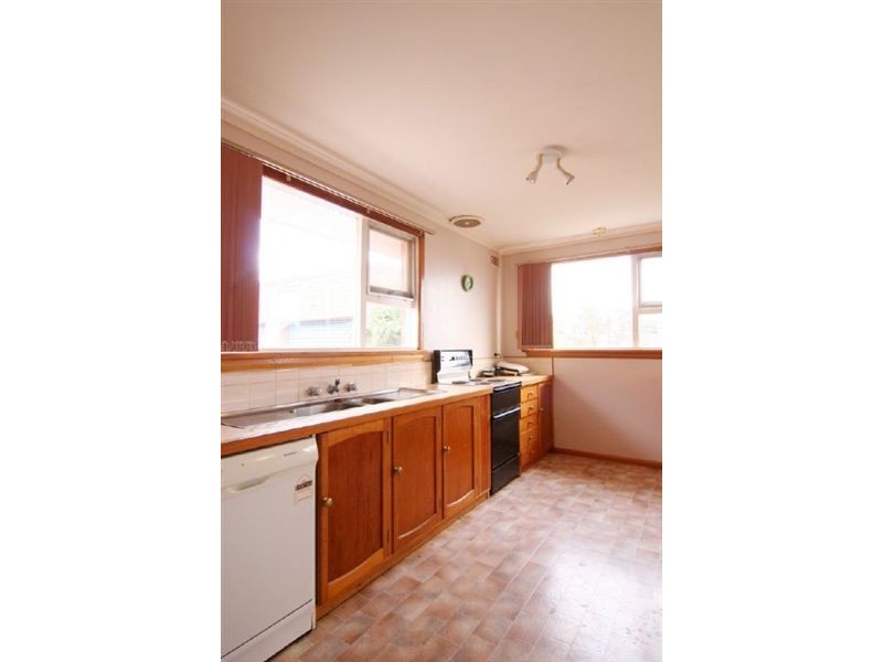 4 Henrietta Grove, West Launceston TAS 7250