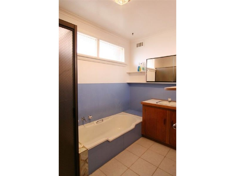 4 Henrietta Grove, West Launceston TAS 7250