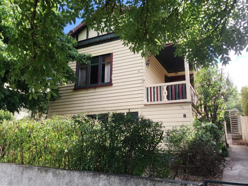 16 Rocher Street, Launceston TAS 7250
