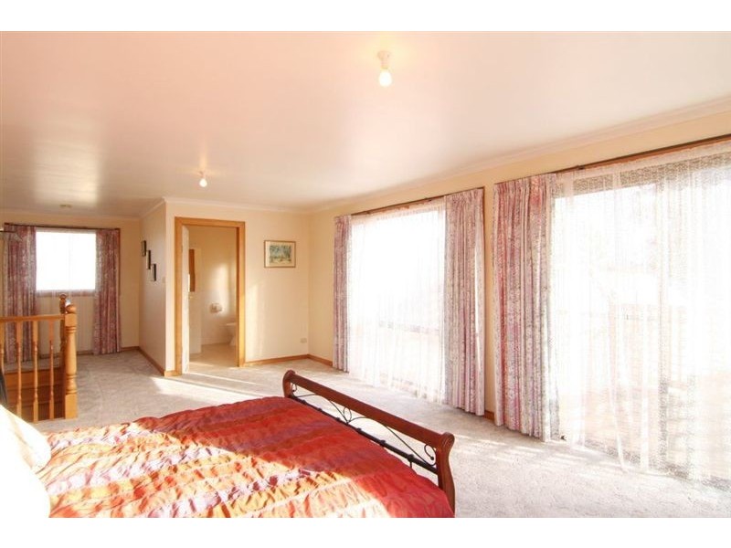 6 Dunlaw Street, Invermay TAS 7248