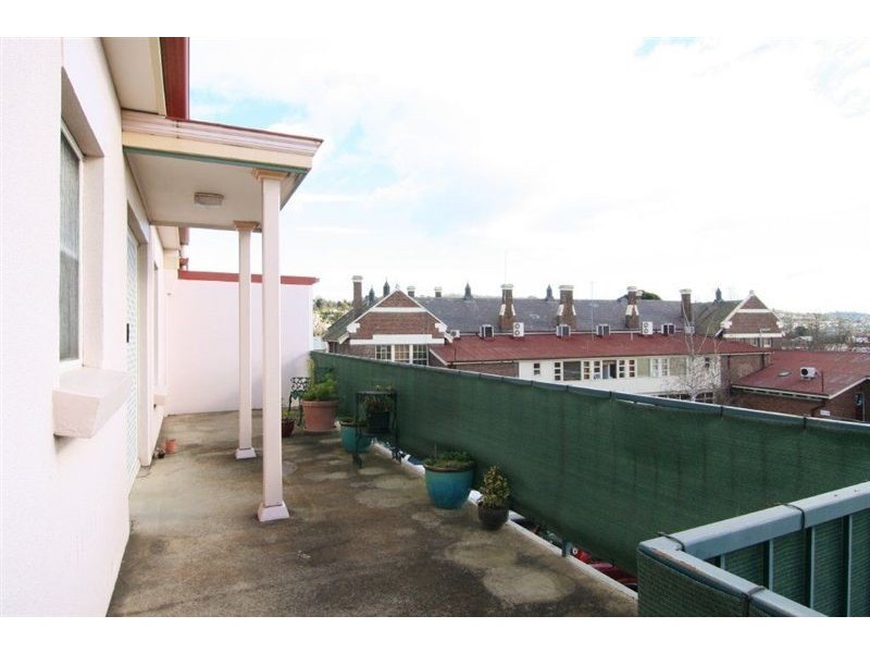 6 St John Court, Launceston TAS 7250