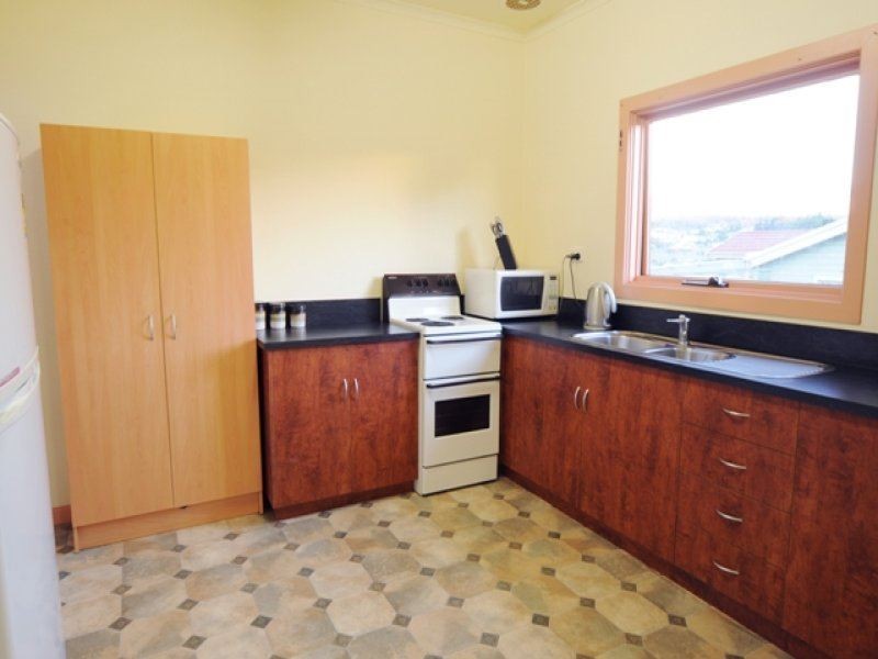 10 Quarantine Road, Kings Meadows TAS 7249