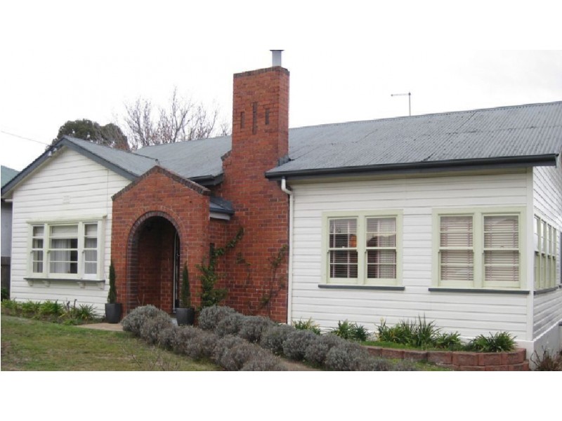 10 Pyenna Avenue, Kings Meadows TAS 7249
