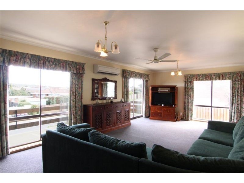 7 Belgrave Parade, Youngtown TAS 7249