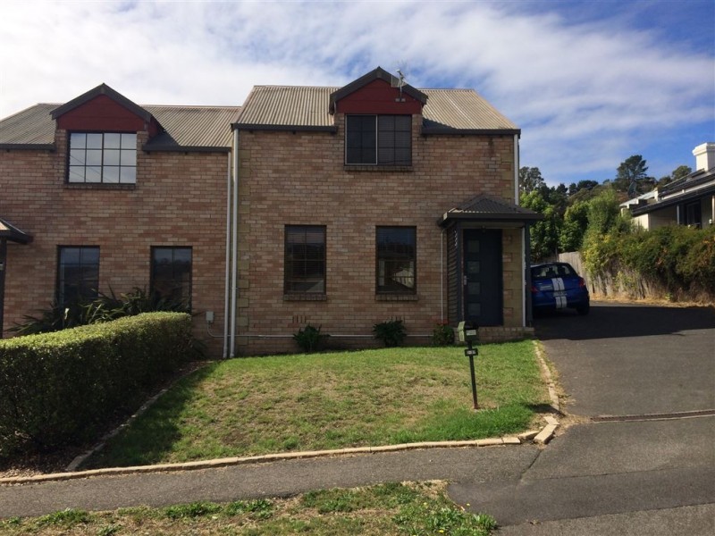 2/37 Leslie Street, South Launceston TAS 7249