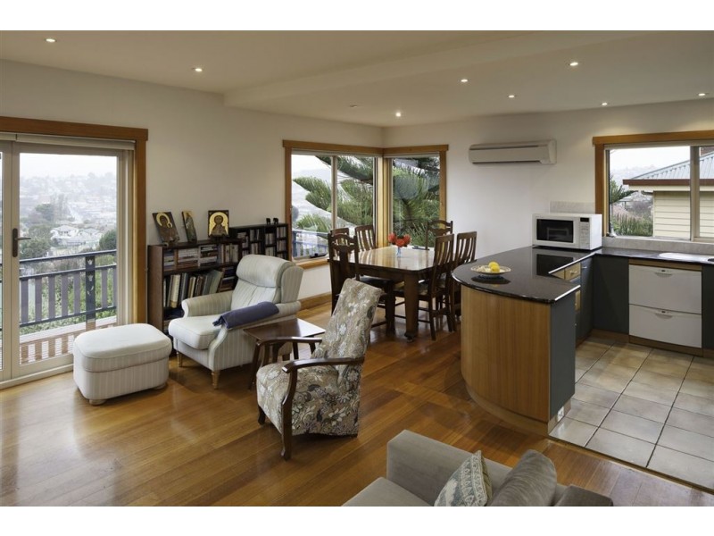 21 Neika Avenue, West Launceston TAS 7250