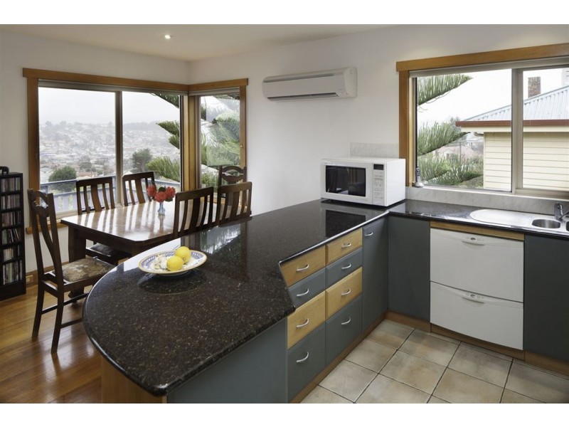 21 Neika Avenue, West Launceston TAS 7250