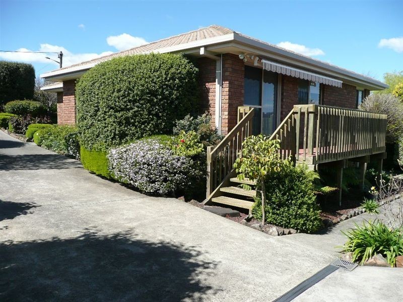 14 Belmont Court, Newnham TAS 7248