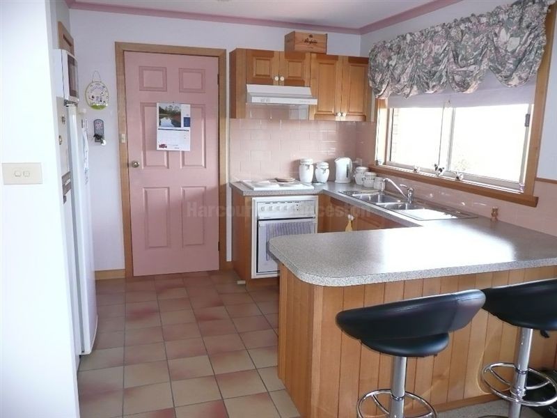 14 Belmont Court, Newnham TAS 7248