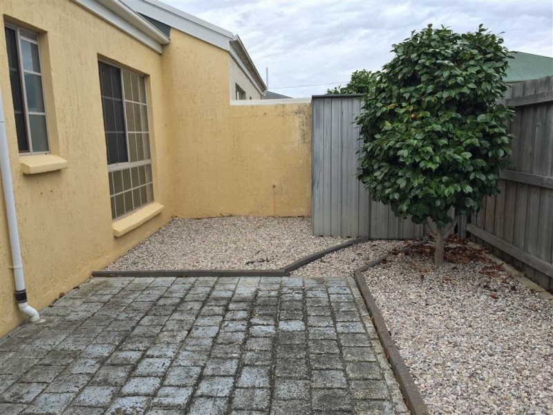2/7 Pine Avenue, Newstead TAS 7250