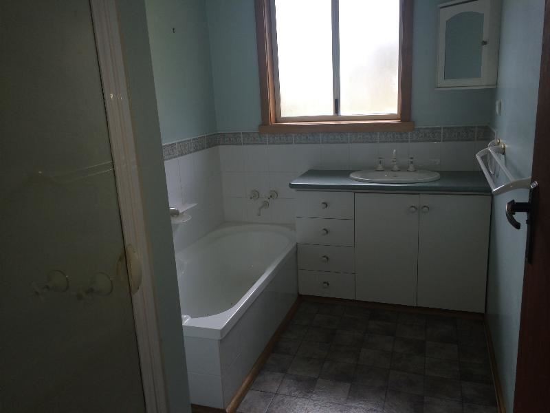 7 Rene Road, Summerhill TAS 7250