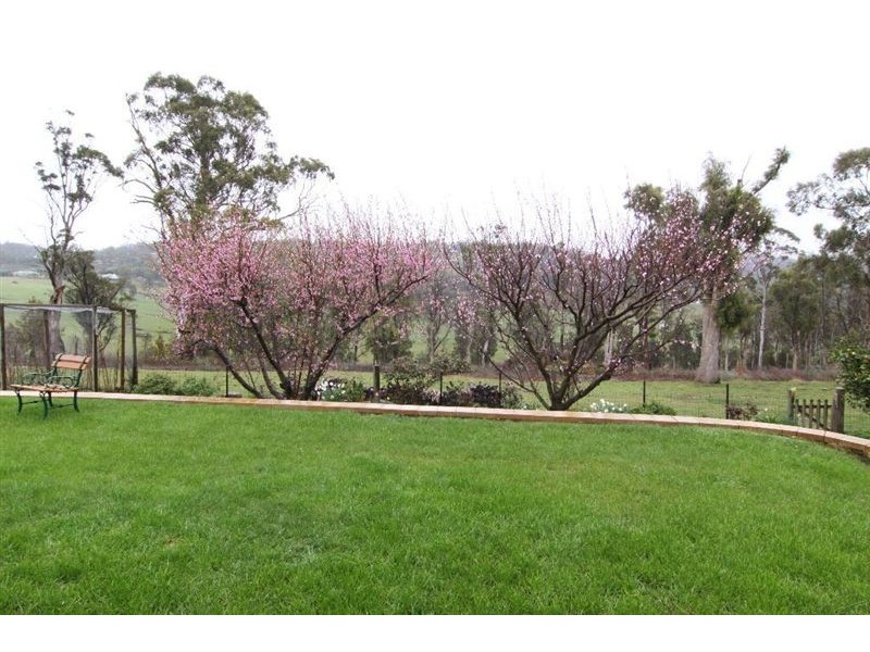 18 Far View Avenue, Riverside TAS 7250