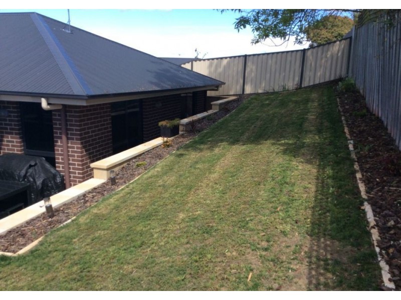 2/6 Legges Crescent, Prospect TAS 7250