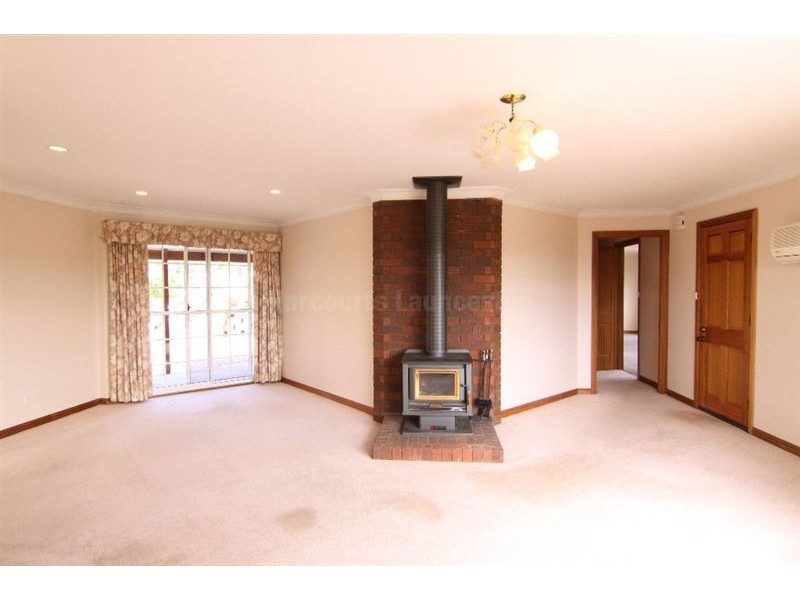 24 Hillary Street, St Leonards TAS 7250