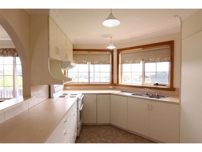 24 Hillary Street, St Leonards TAS 7250