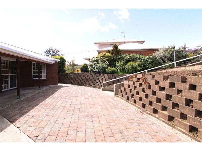 24 Hillary Street, St Leonards TAS 7250
