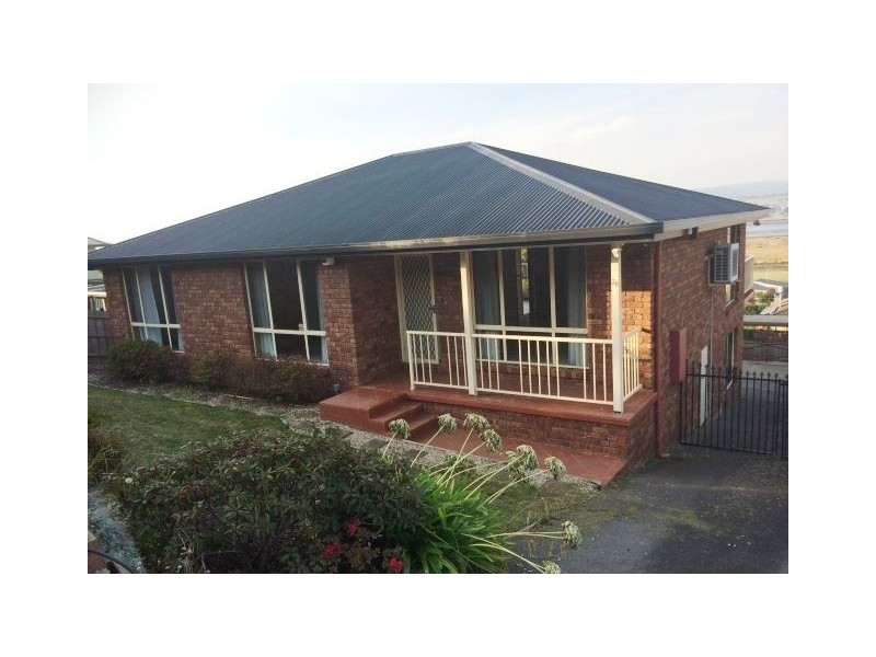 28 Fort Street, Riverside TAS 7250