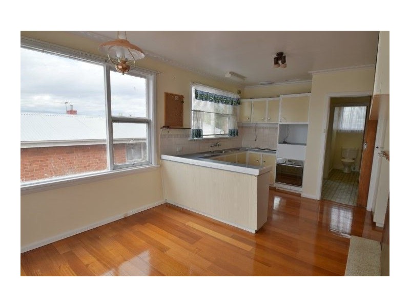19 Harrow St, Youngtown TAS 7249