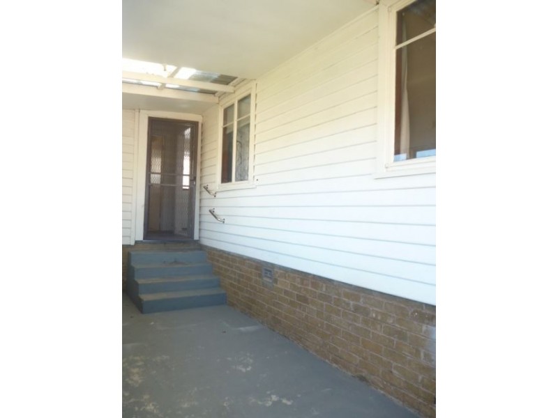 8 Lawson Street, Mayfield TAS 7248