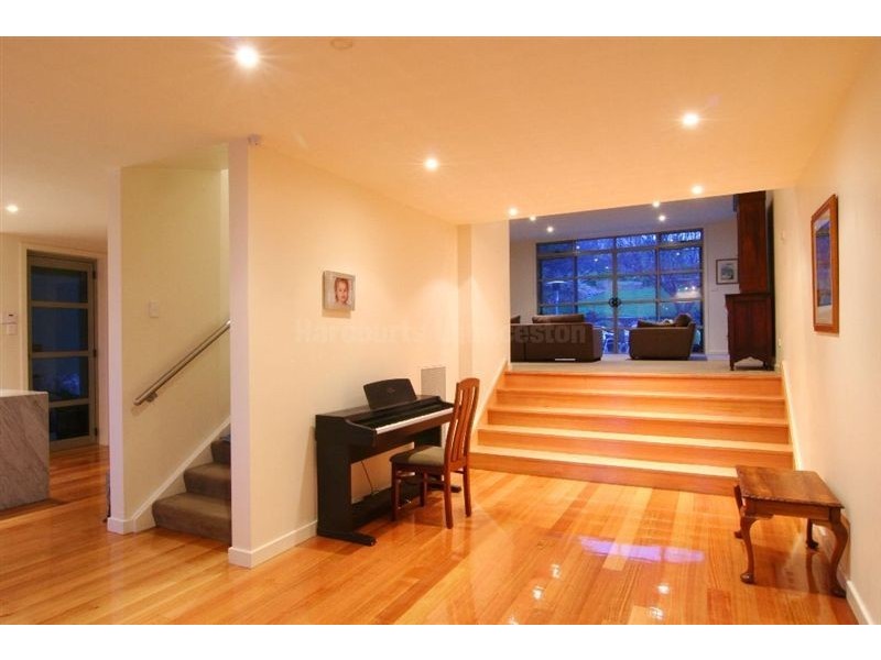 35 Delamere Crescent, Trevallyn TAS 7250