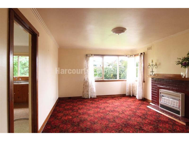 19 Warwick Place, Kings Meadows TAS 7249