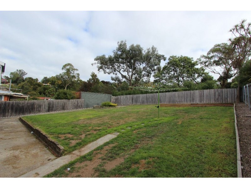 8 Maroney Street, Kings Meadows TAS 7249