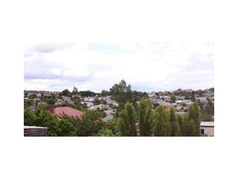 8/10 Chant Street, East Launceston TAS 7250