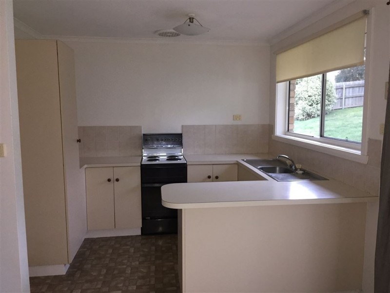 6 Dunnivan Street, Youngtown TAS 7249