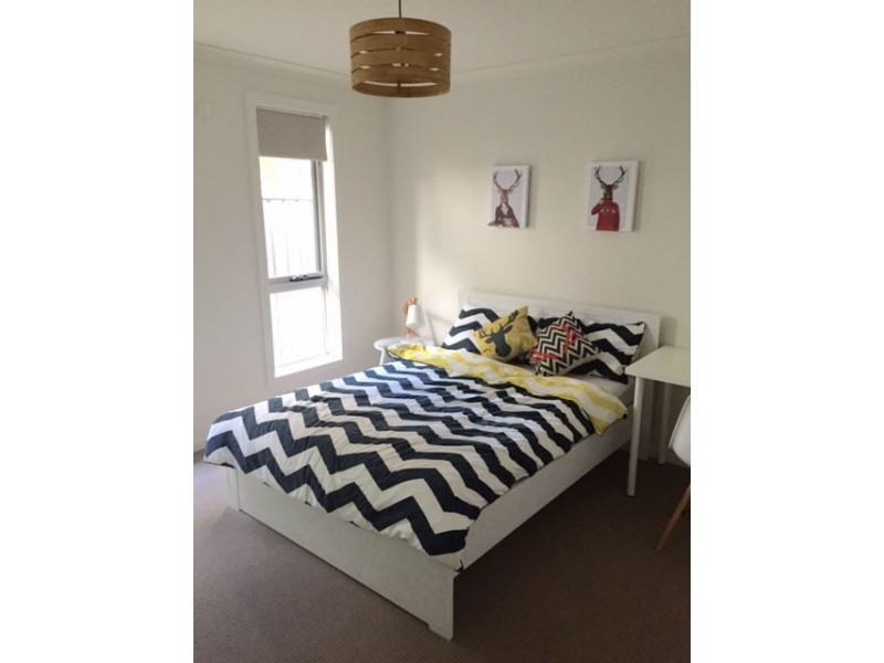 5 Hortus Place, Newnham TAS 7248