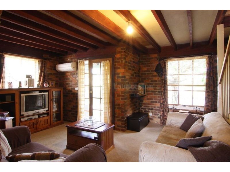 4 & 4a Collins Street, Evandale TAS 7212