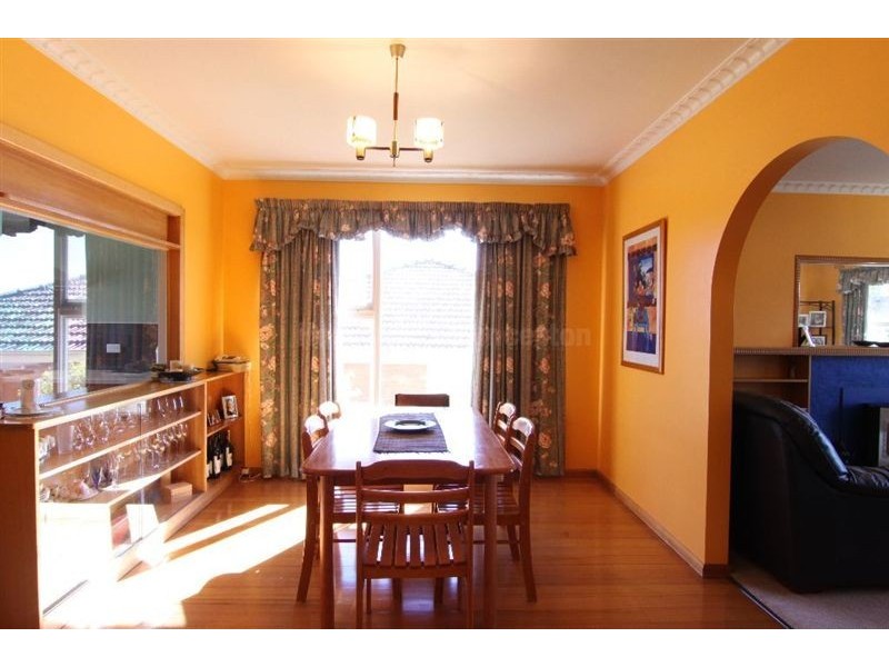 42 Bond Street, Kings Meadows TAS 7249