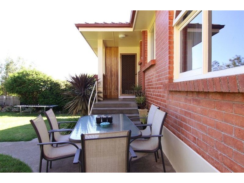 42 Bond Street, Kings Meadows TAS 7249